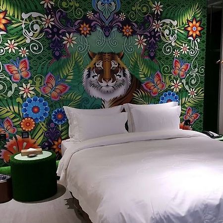 All-Ur Boutique Motel - Xin-Jhung Branch New Taipei City Buitenkant foto