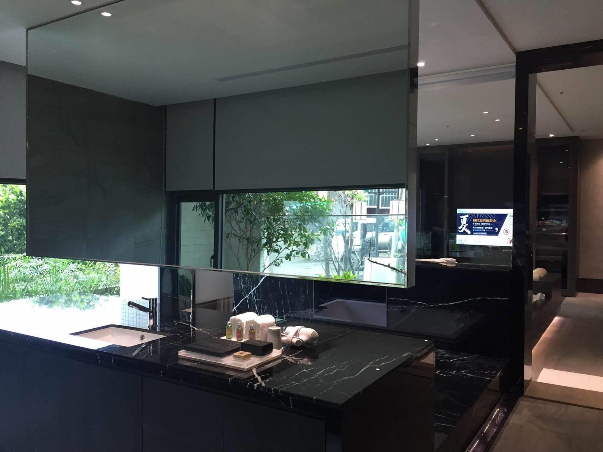 All-Ur Boutique Motel - Xin-Jhung Branch New Taipei City Buitenkant foto
