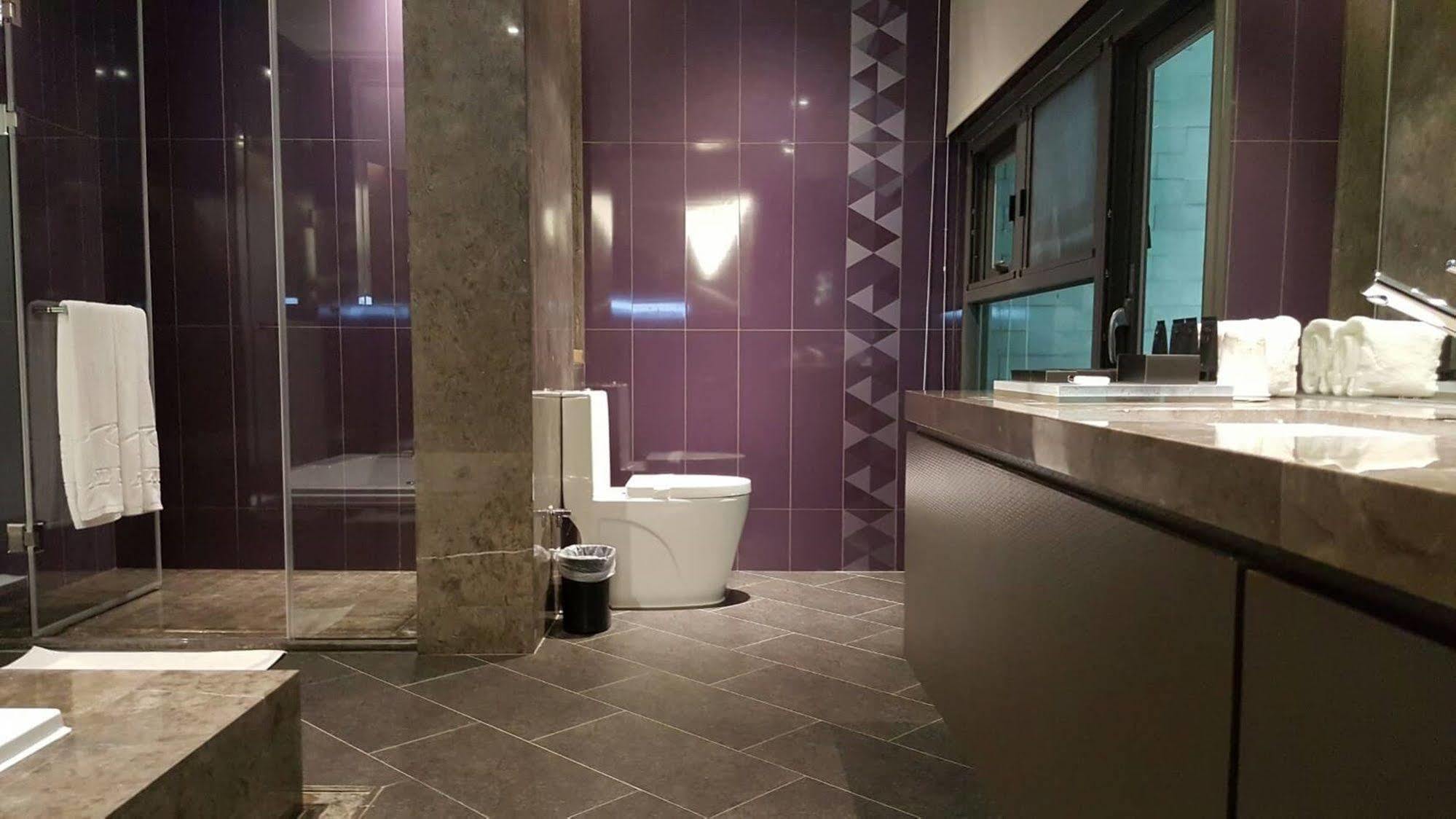 All-Ur Boutique Motel - Xin-Jhung Branch New Taipei City Buitenkant foto