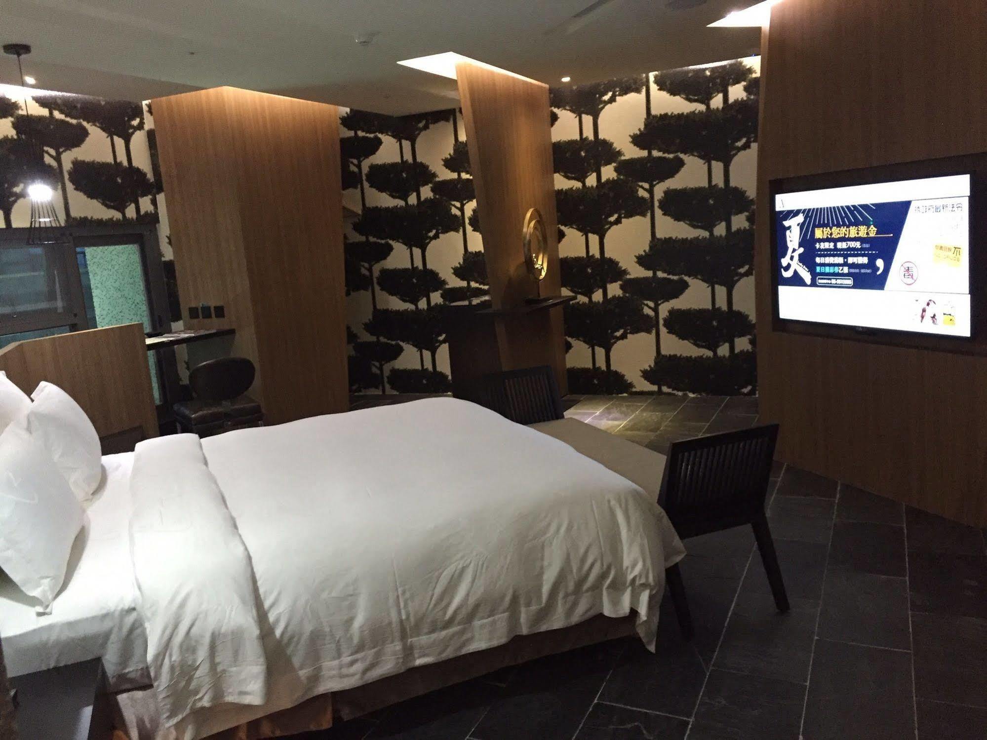 All-Ur Boutique Motel - Xin-Jhung Branch New Taipei City Buitenkant foto