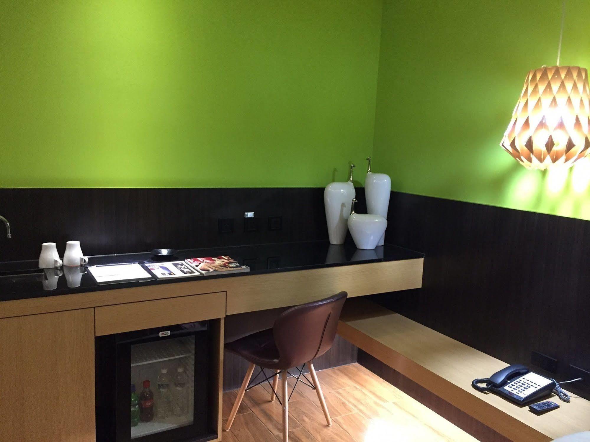 All-Ur Boutique Motel - Xin-Jhung Branch New Taipei City Buitenkant foto